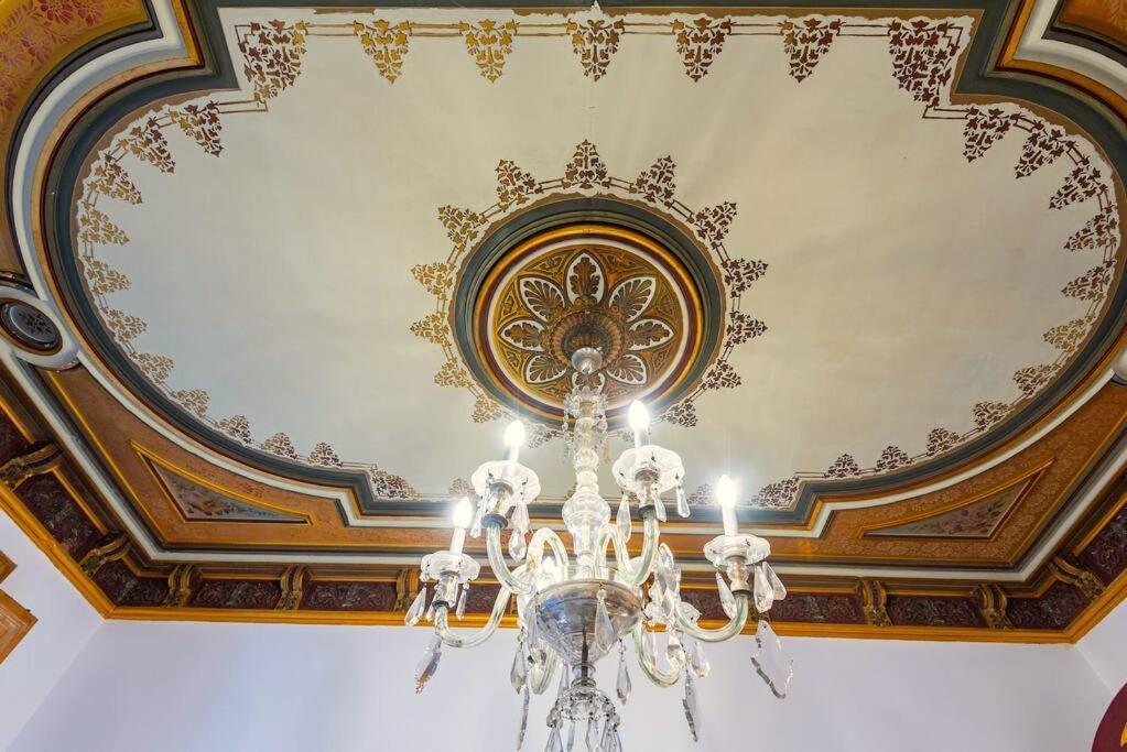 Large Patio 4 Bedrooms 4 Bathrooms Of Which 3 En-suite * Barcelone