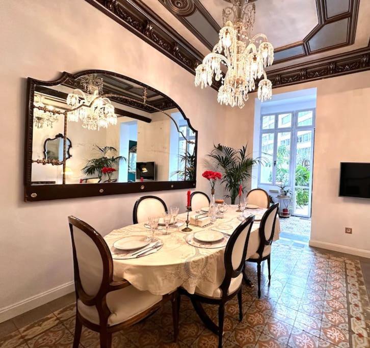 Large Patio 4 Bedrooms 4 Bathrooms Of Which 3 En-suite * Barcelone