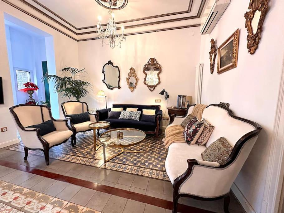 Appartement Large Patio 4 Bedrooms 4 Bathrooms Of Which 3 En-suite Barcelone