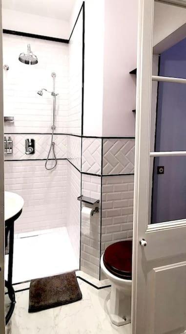 Large Patio 4 Bedrooms 4 Bathrooms Of Which 3 En-suite Apartamento Barcelona