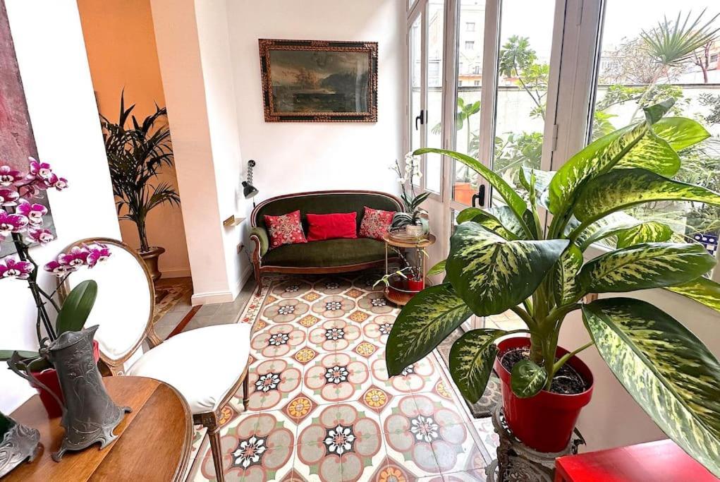 Large Patio 4 Bedrooms 4 Bathrooms Of Which 3 En-suite Barcelona